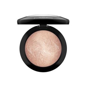 MAC mineralized skin finish highlighter